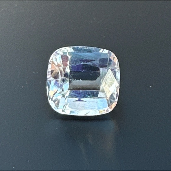 1.90 Carat’s Natural Aquamarine Gemstone - Picture 6 of 17